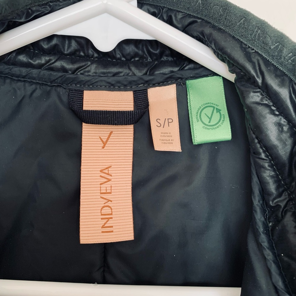 Indyeva Garma Insulated Vest - size small, dark green - Picture 5 of 5